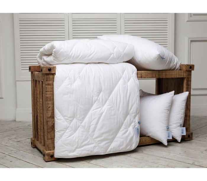 Одеяло стеганное окантованное German Grass BAMBOO FAMILIE BIO 140 х 205 всесезонное