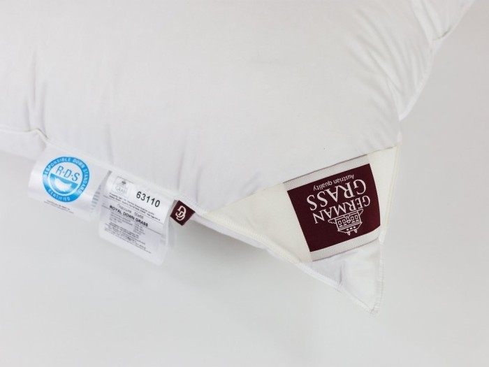 Подушка 3D ROYAL DOWN GRASS упругая 50х90