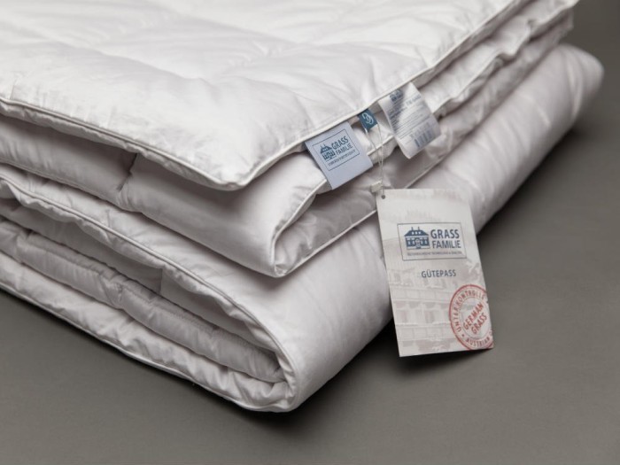 Одеяло German Grass Camel Familie Wool всесезонное 200 х 200 см