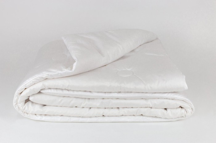 Одеяло BABY MERINO WOOL всесезонное 100х150