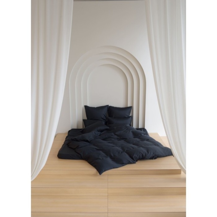 Постельное белье BLACK BRILLIANT GRASS Семейный 50 х 70 см (2 шт), 70 х 70 см (2 шт) простынь 160х200