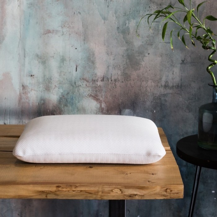 Подушка NATURLATEX CLASSIC GRASS упругая 61х40х15