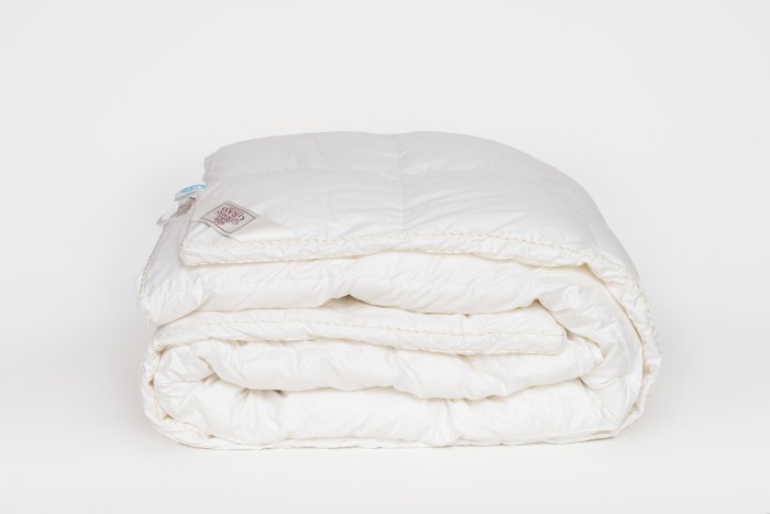 Одеяло KING DOWN GRASS всесезонное с бортиком 200х220