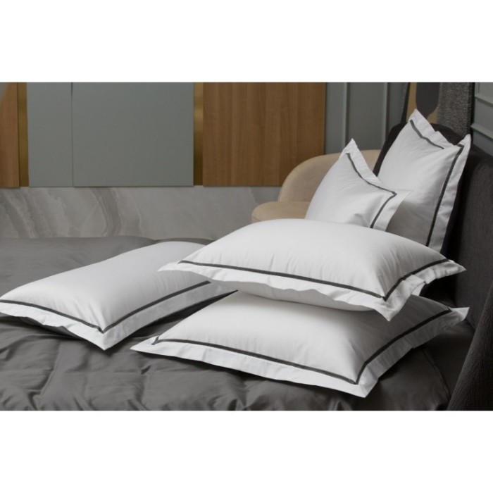 Наволочки с узкой отделкой Alpine Graphite Allure Grass 70х70 (2шт)