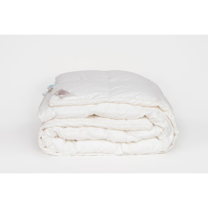 Одеяло KING DOWN GRASS всесезонное с бортиком 200х200