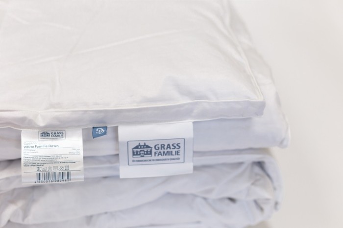 Одеяло WHITE FAMILIE DOWN всесезонное с бортиком 155х200