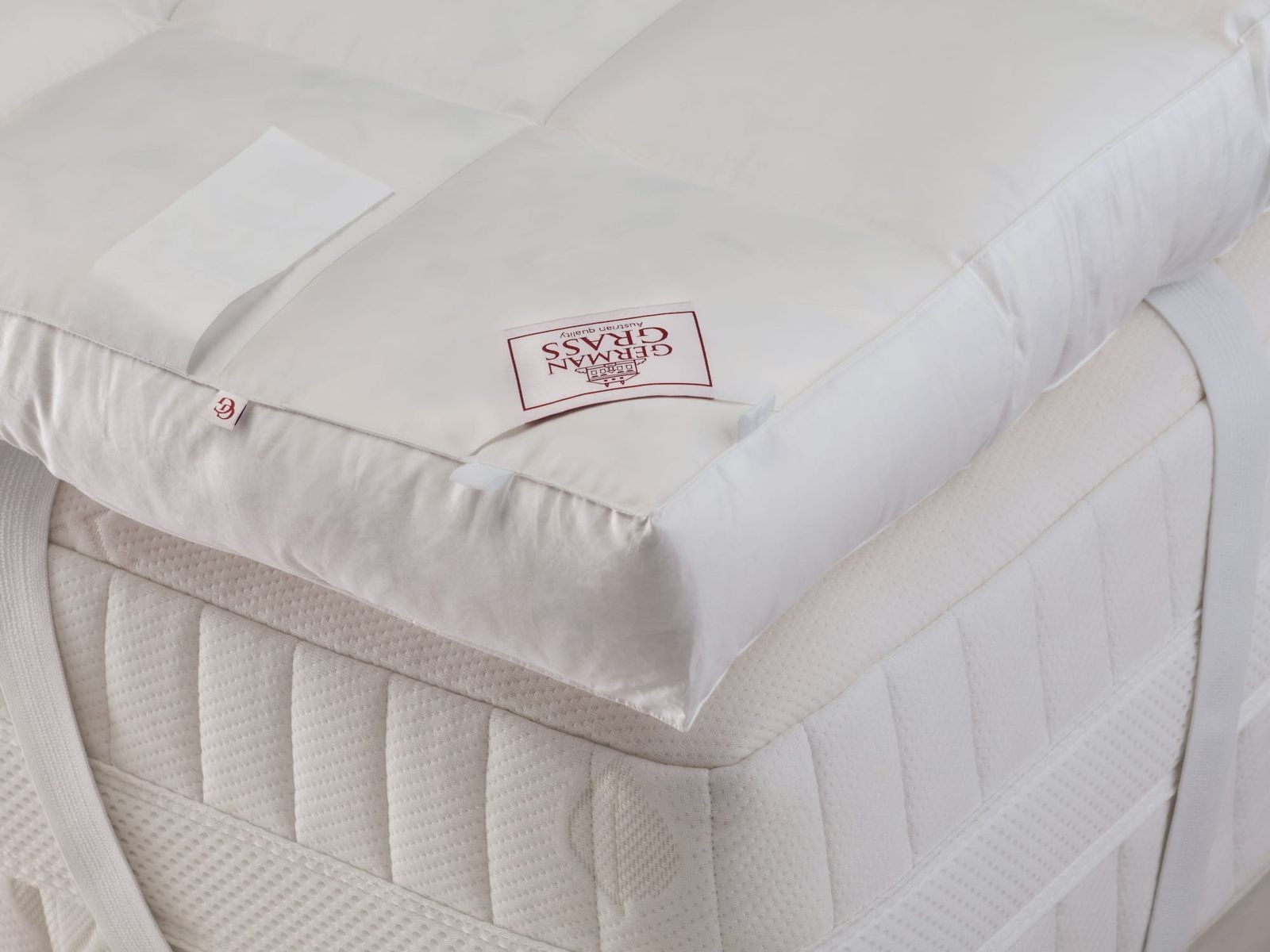 Перина полупуховая DOUBLE COMFORT GRASS 180х200 с бортиком 10 см