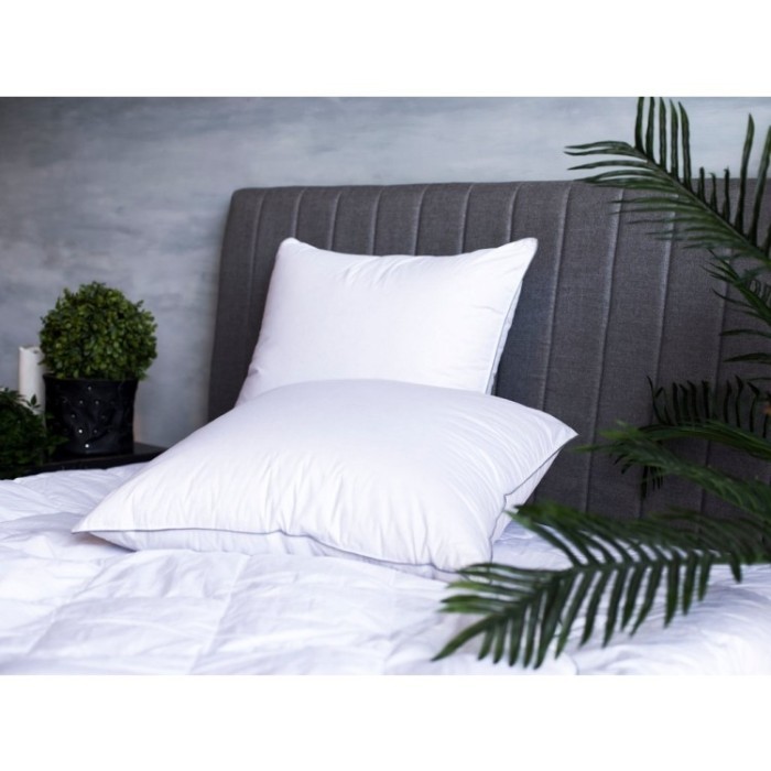 Подушка German Grass Gray Familie Down средняя 68 х 68