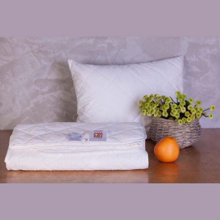 Подушка стеганая на молнии KINDER 95C° GRASS 50 х 70 мягкая