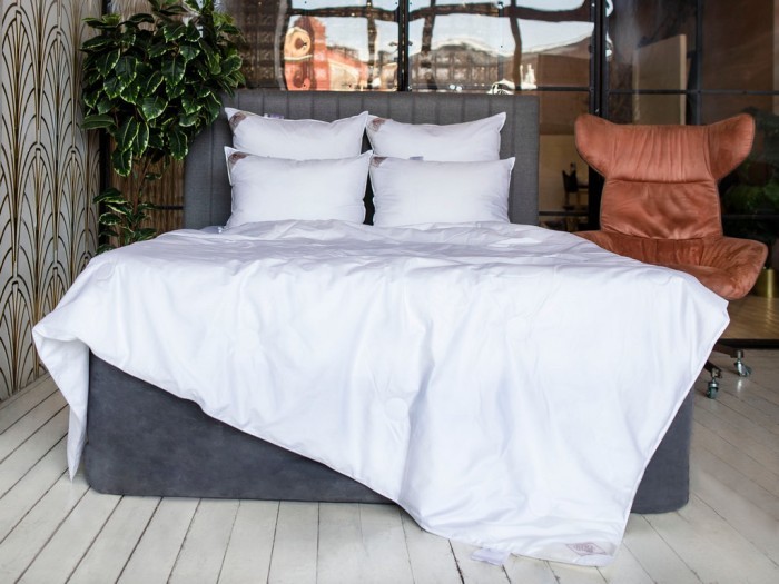 Одеяло LUXURY SILK GRASS всесезонное 160х220