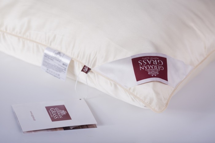 Подушка Шелк Great Silk Grass (50 х 70) Мягкая