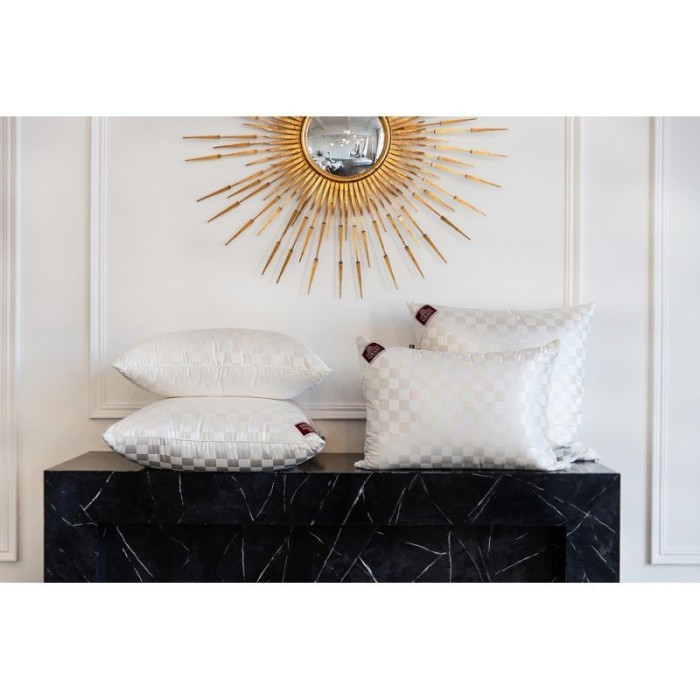 Подушка NON-ALLERGENIC PREMIUM GRASS средняя 68х68 жаккард