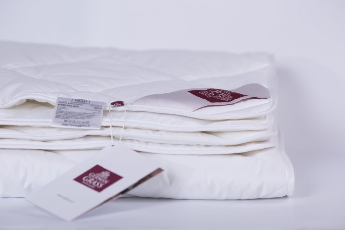 Одеяло MERINO WOOL GRASS всесезонное 200х200